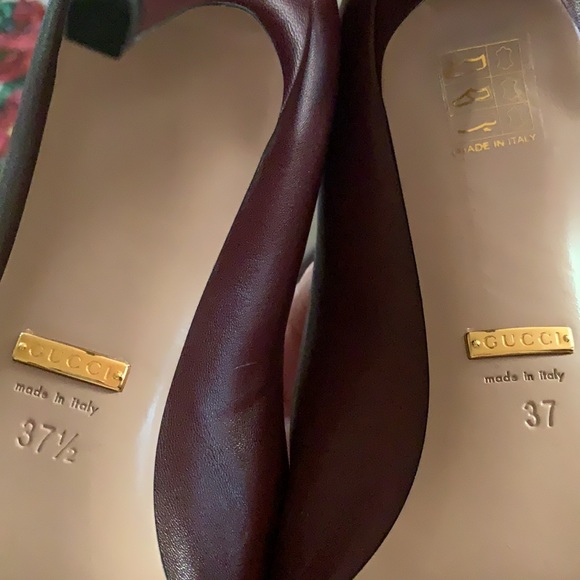🏆🎖SOLD ELSEWHERE!🎖🏆Gorgeous Gucci Brown Stud Toe Heels TWO SIZE SHOES - Picture 8 of 9